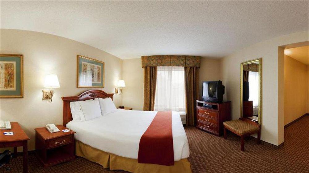 Holiday Inn Express Hotel & Suites Meadowlands Area By Ihg Carlstadt Luaran gambar