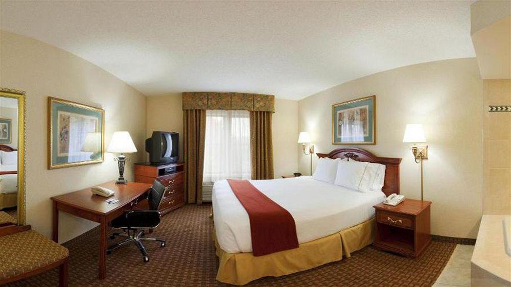 Holiday Inn Express Hotel & Suites Meadowlands Area By Ihg Carlstadt Luaran gambar